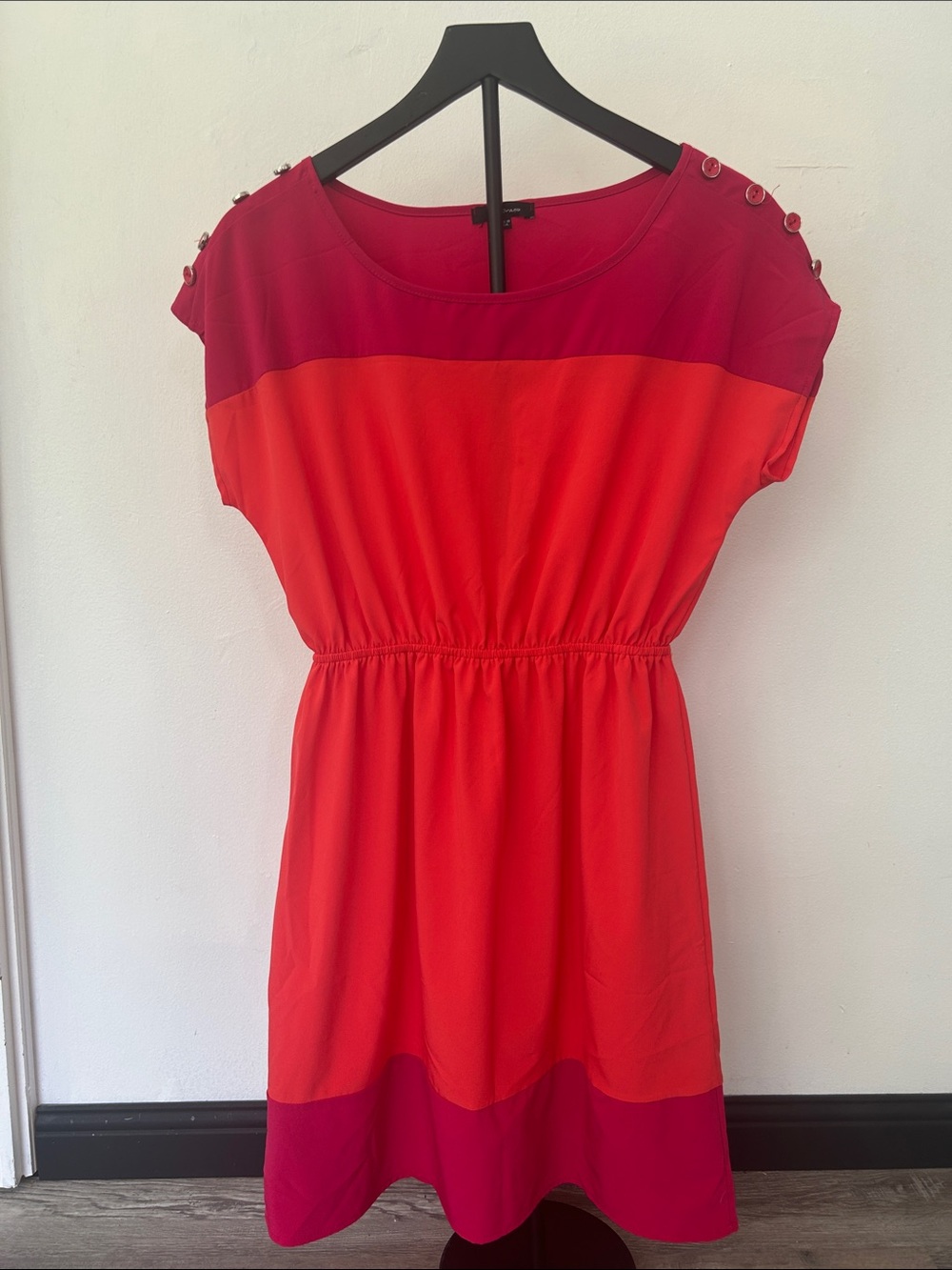 Soprano Red and Magenta Colorblock Mini Dress